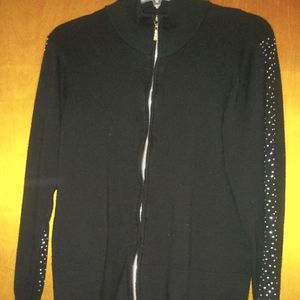 Sporty black sweater